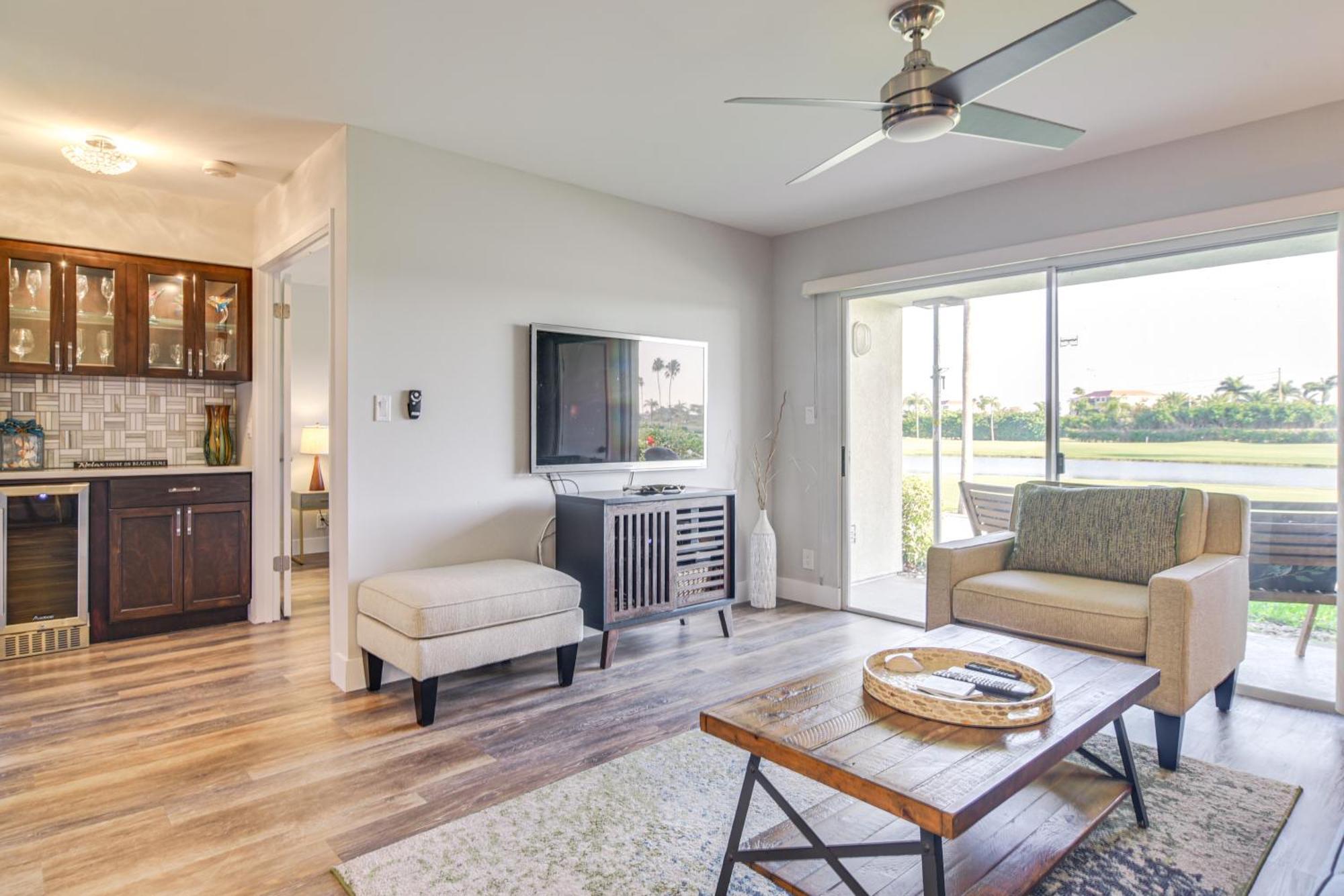Modern Isla Del Sol Condo Walk To St Pete Beach! Сейнт Питърсбърг Екстериор снимка