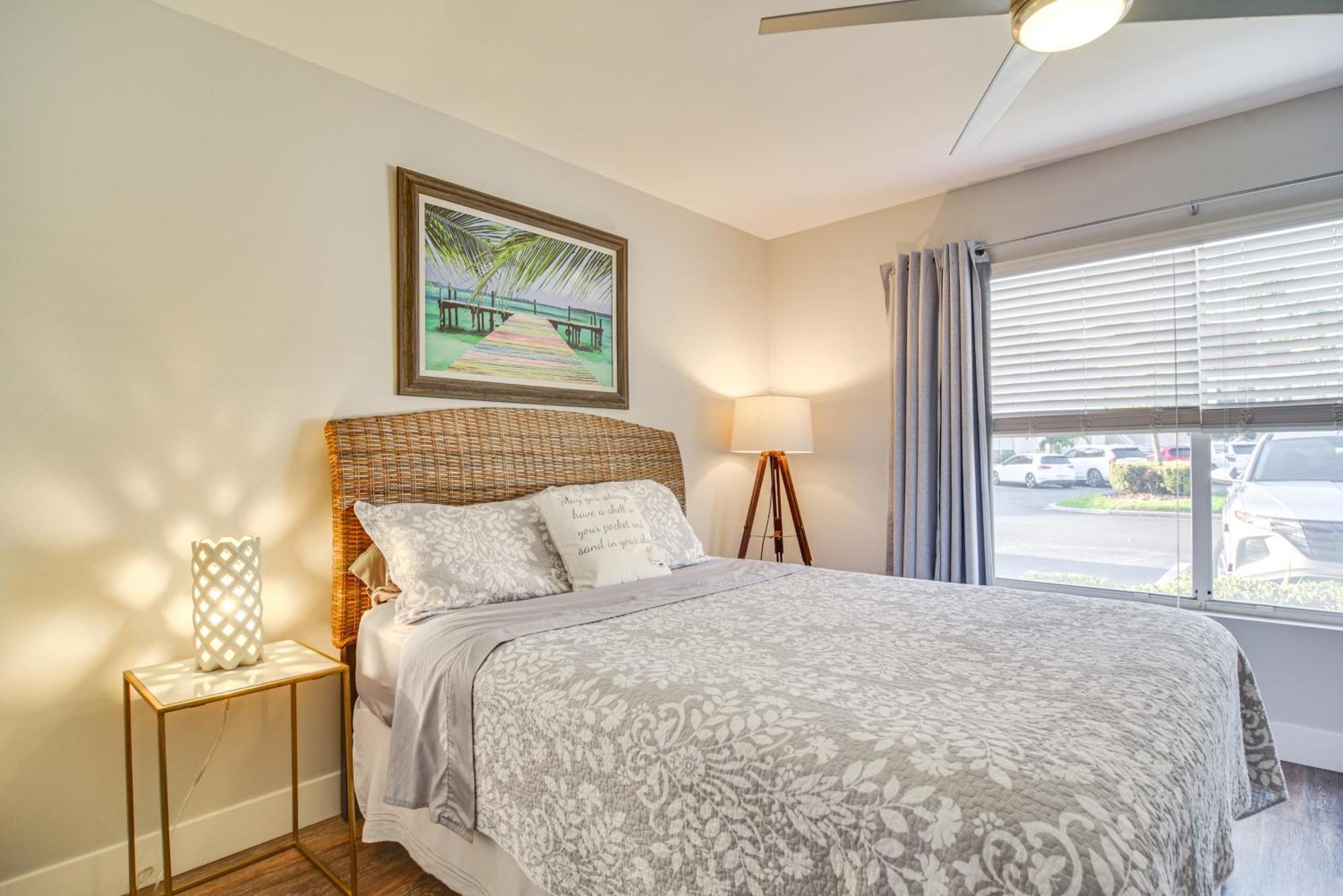 Modern Isla Del Sol Condo Walk To St Pete Beach! Сейнт Питърсбърг Екстериор снимка